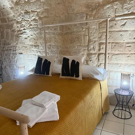 I Ruderi Di Santa Maria Del Buon Consiglio בית הארחה
