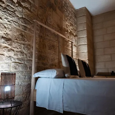 Konukevi I Ruderi Di Santa Maria Del Buon Consiglio *